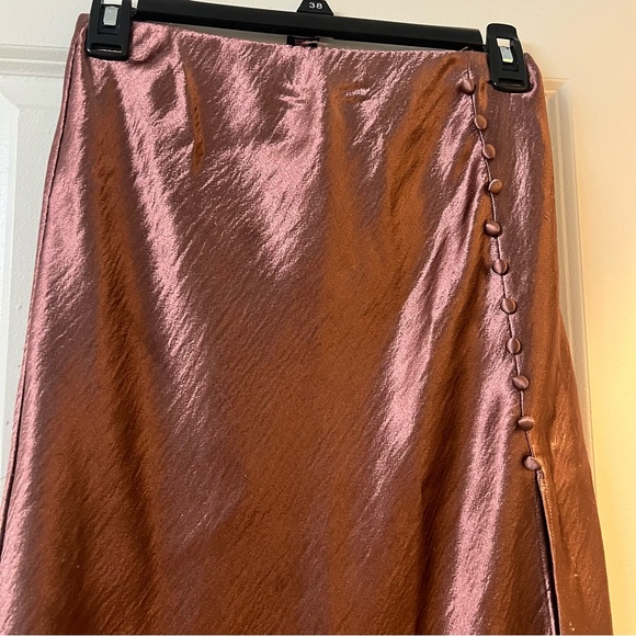 Victoria Secret Rosé Metallic Maxi Skirt - Picture 2 of 7